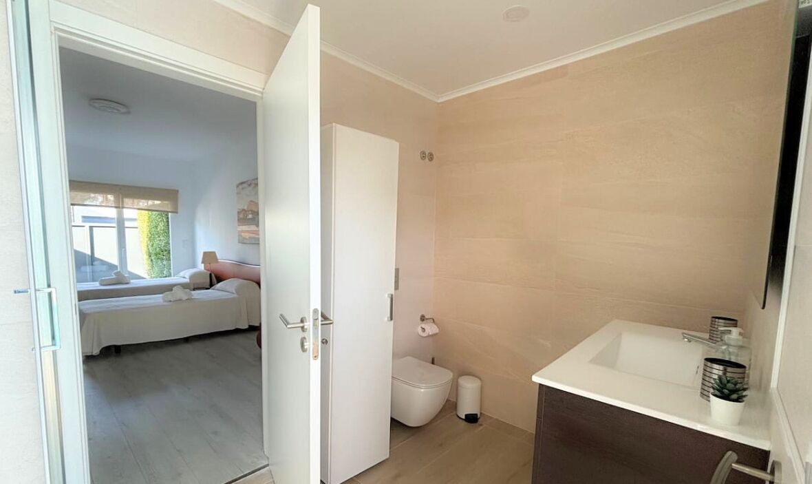 Photo of Bathroom in Sao Lourenco