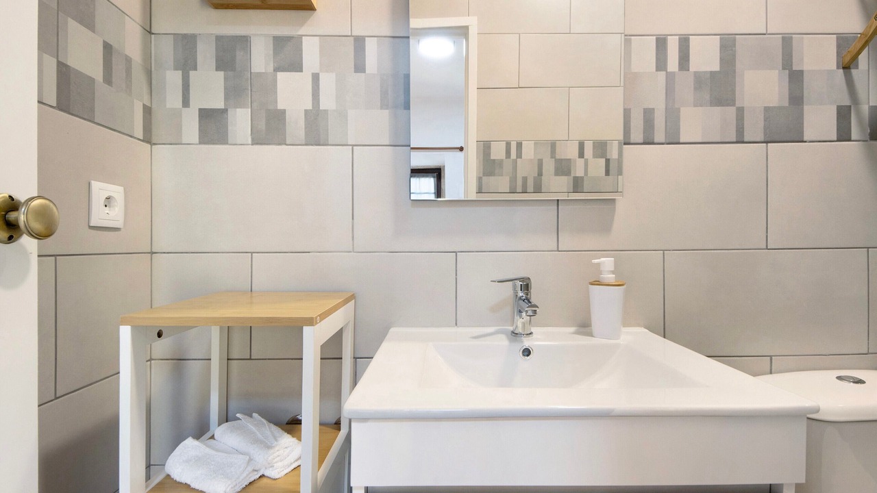 Photo of Bathroom in Coimbra