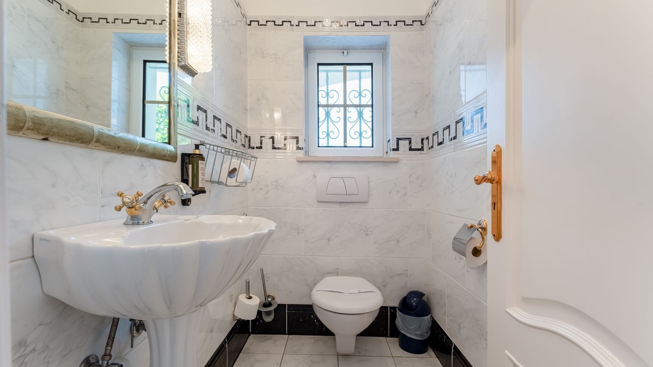 Photo of Bathroom in Estombar