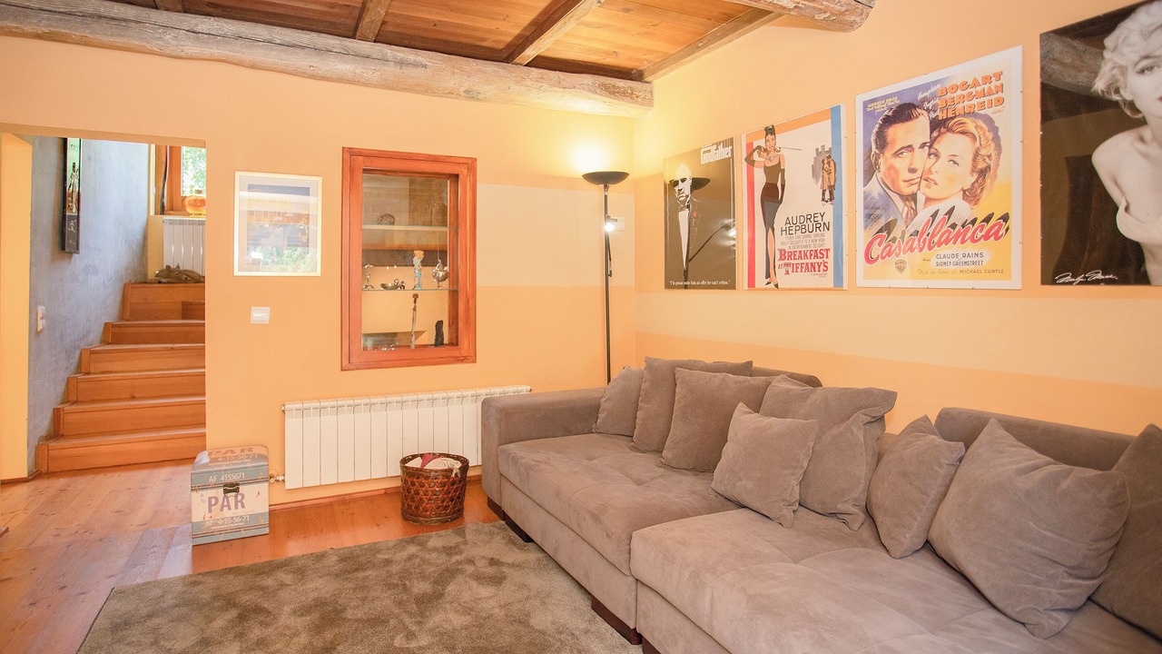 Photo of Livingroom in Reveladas