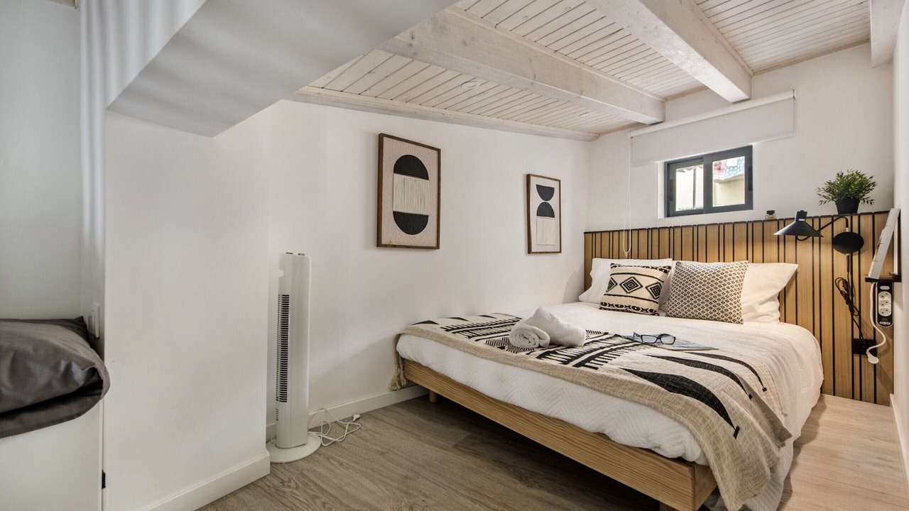 Photo of Bedroom in Faro City Centre