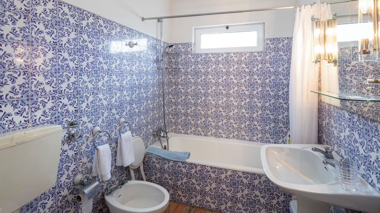 Photo of Bathroom in Vale de Covo