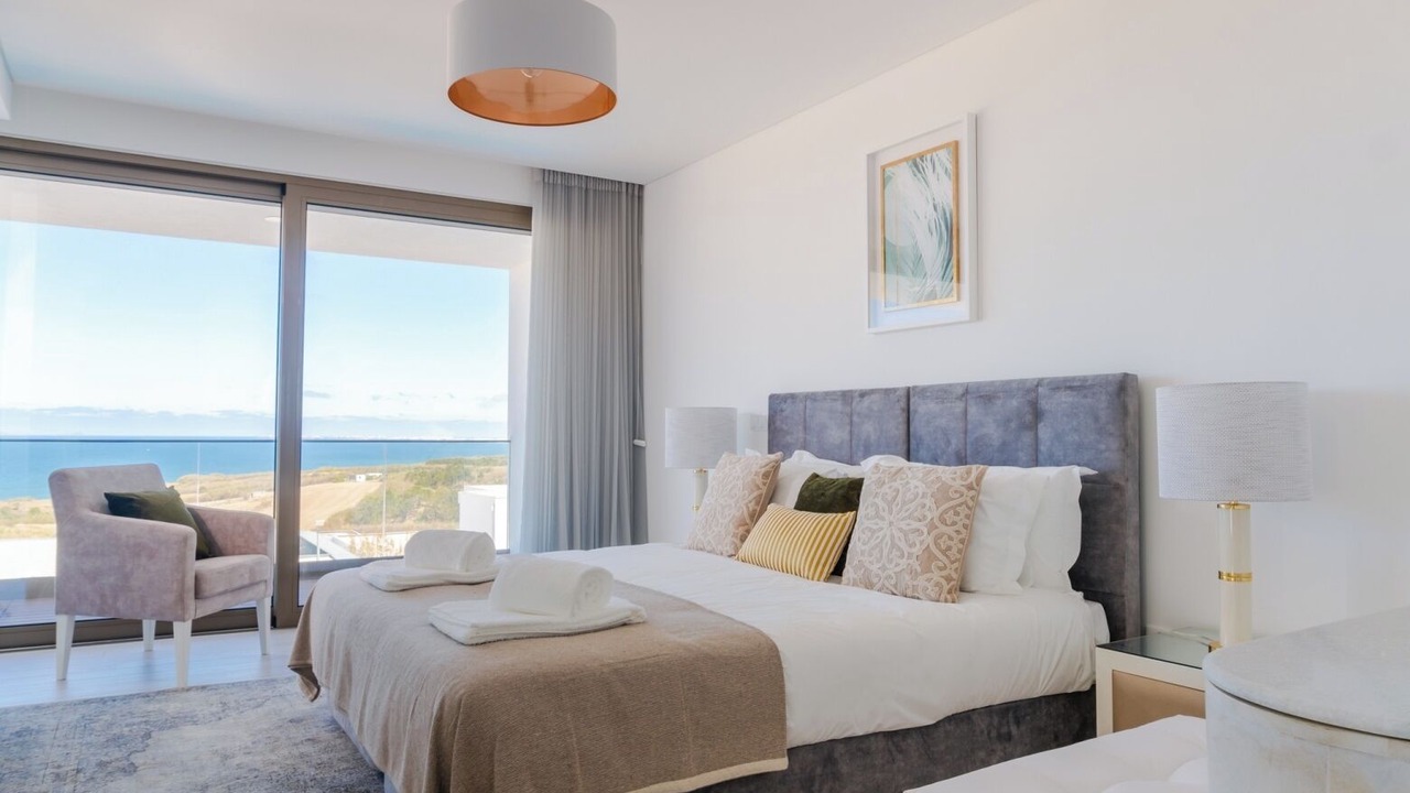 Photo of Bedroom in Atalaia
