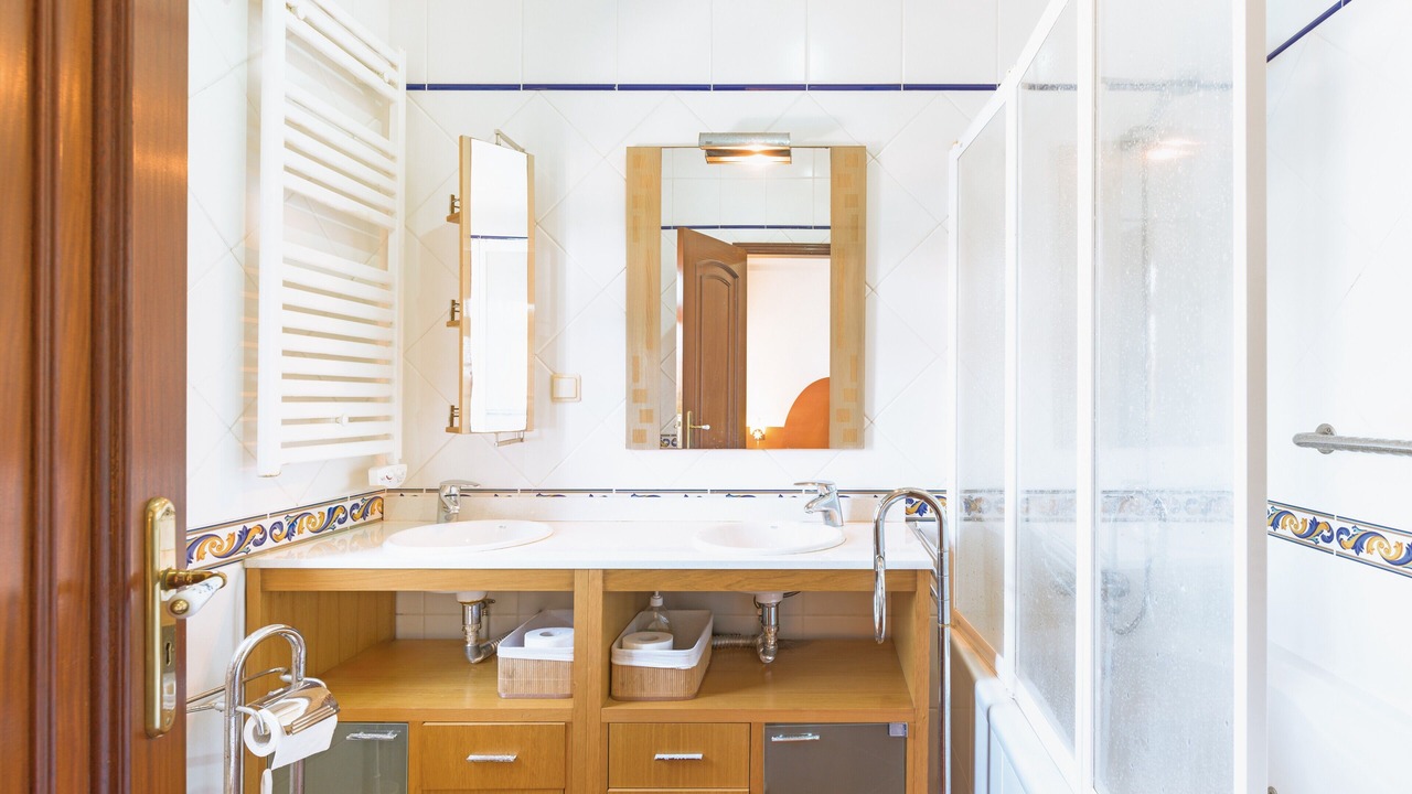 Photo of Bathroom in Aldeia de Brescos