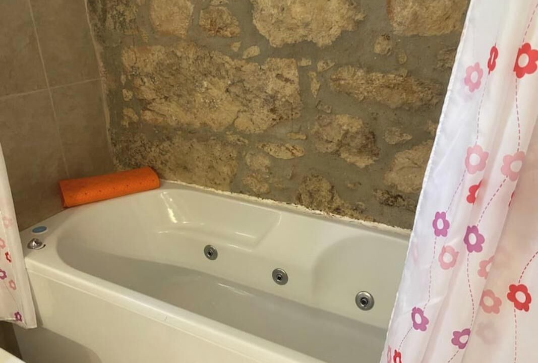 Photo of Bathroom in Ferreira do Zezere