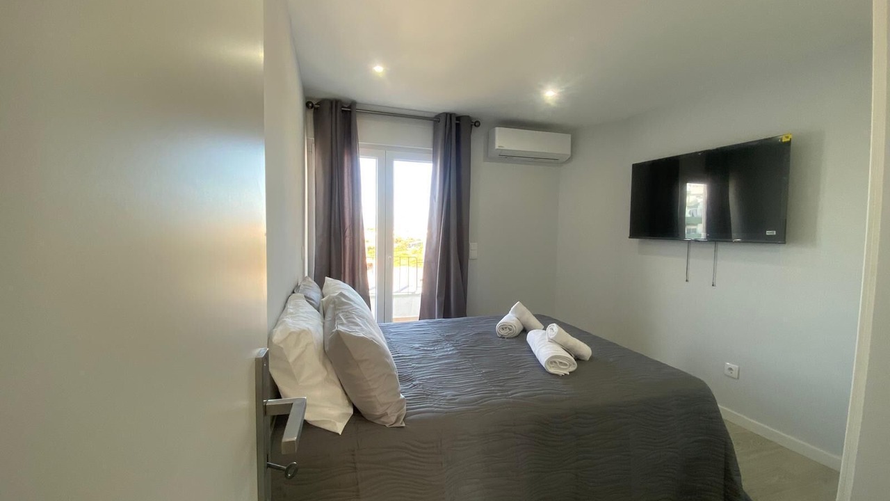 Photo of Bedroom in Portimao