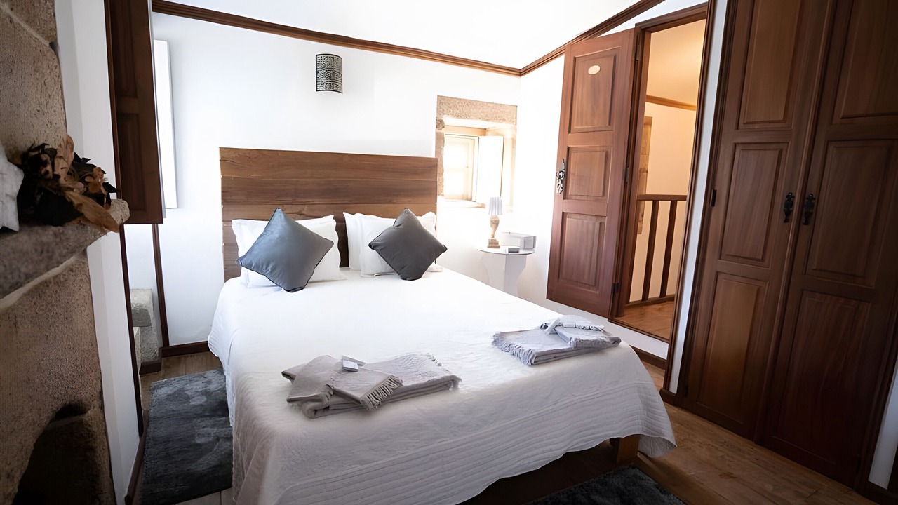 Photo of Bedroom in Sortelha