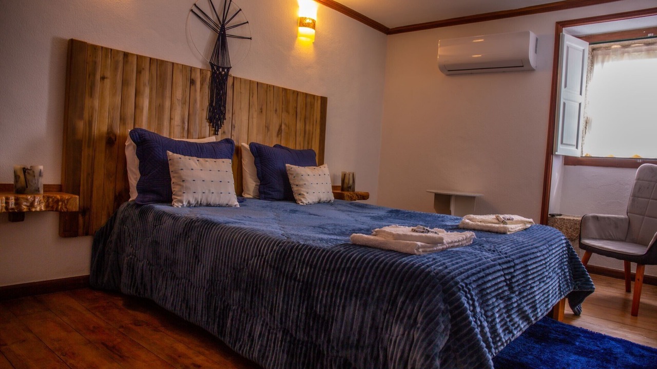Photo of Bedroom in Sortelha