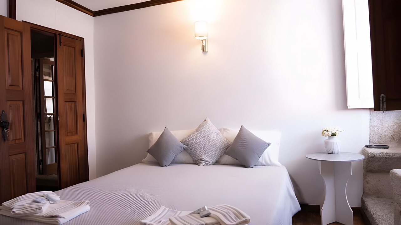 Photo of Bedroom in Sortelha