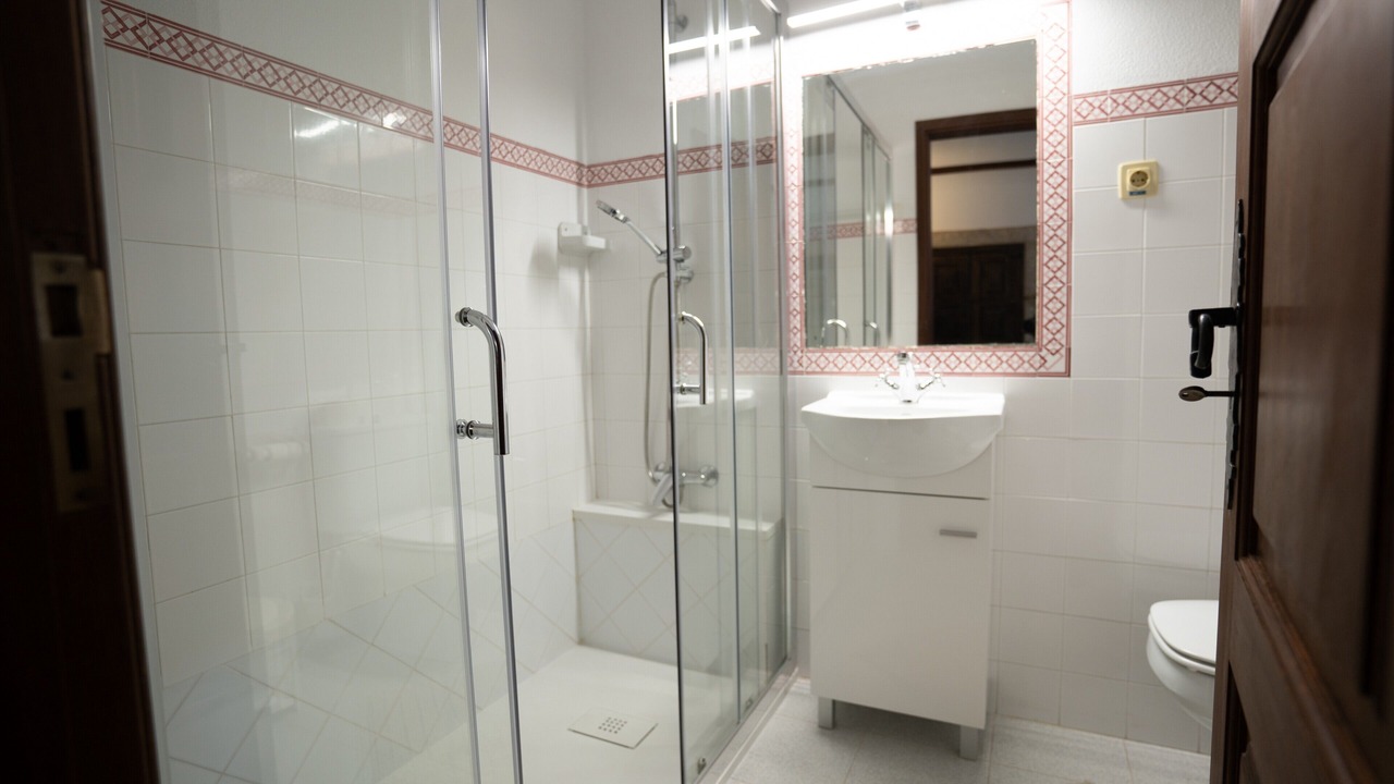Photo of Bathroom in Sortelha