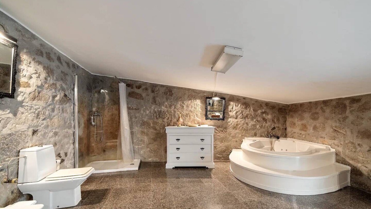 Photo of Bathroom in Esposende