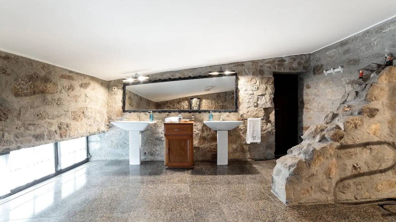 Photo of Bathroom in Esposende