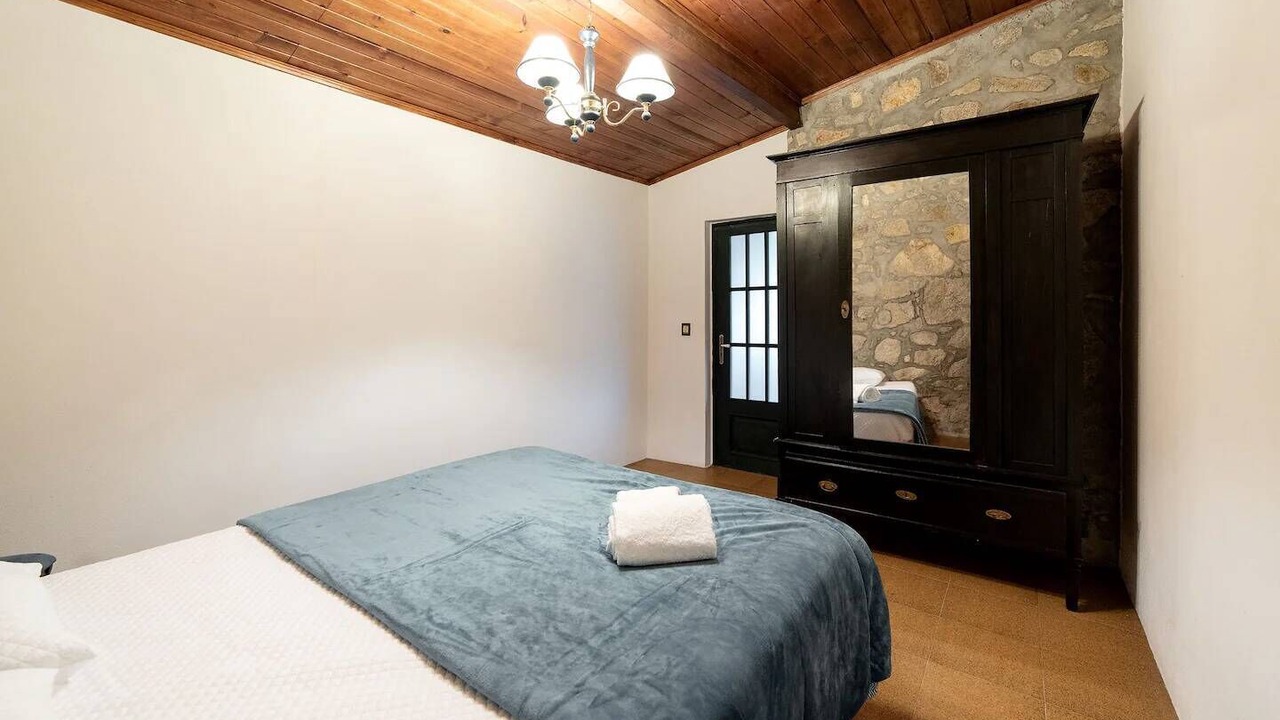 Photo of Bedroom in Esposende