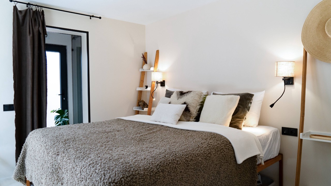 Photo of Bedroom in Charneca de Caparica e Sobreda