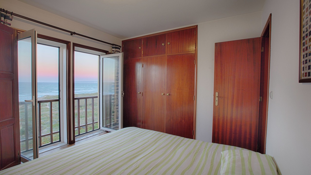 Photo of Bedroom in Baleal