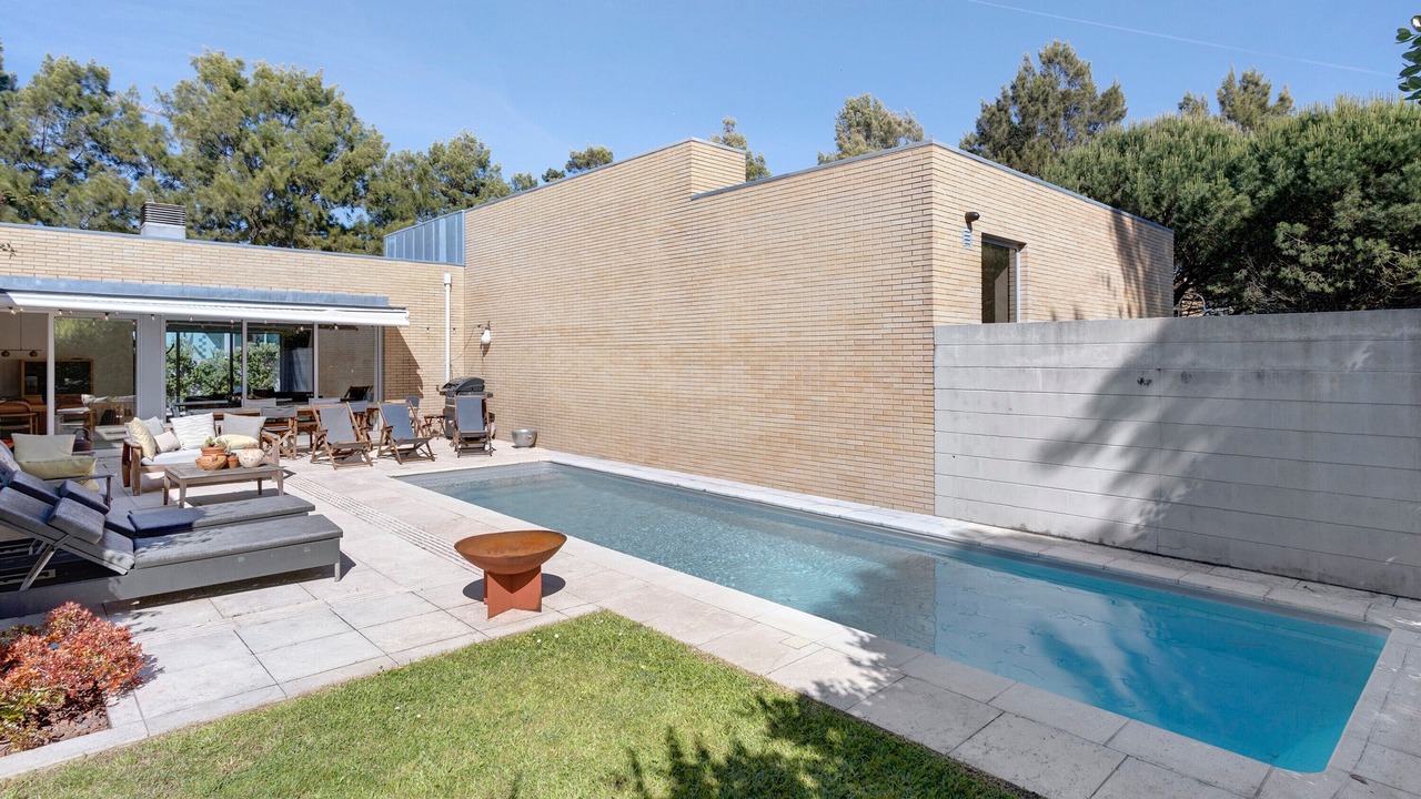 Photo of Outdoor in Darque