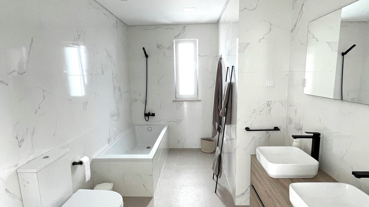 Photo of Bathroom in Lourinha