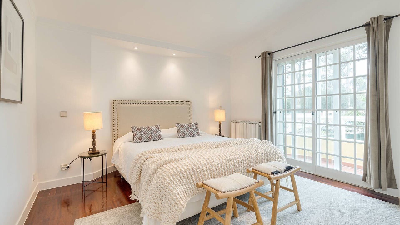 Photo of Bedroom in Cascais