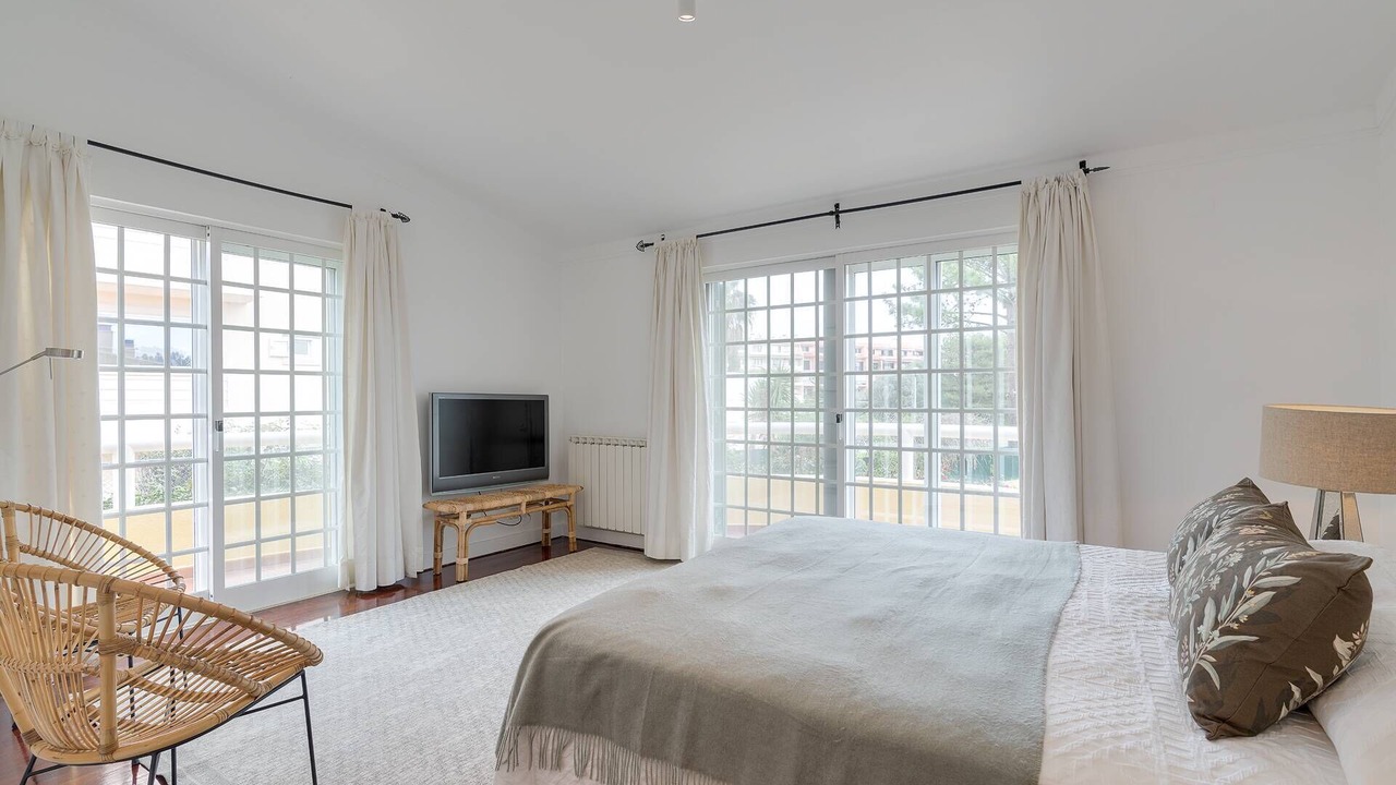 Photo of Bedroom in Cascais