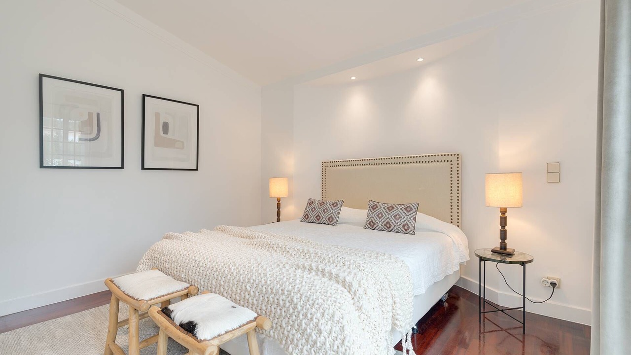 Photo of Bedroom in Cascais