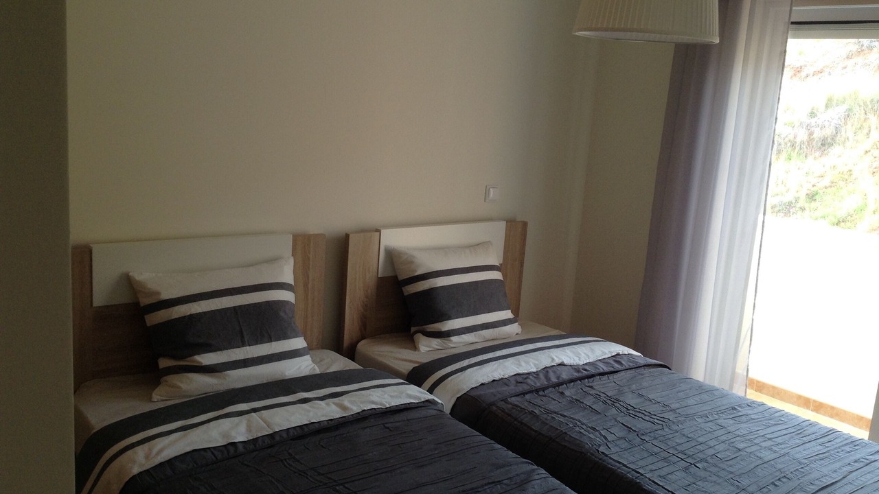 Photo of Bedroom in Sesimbra