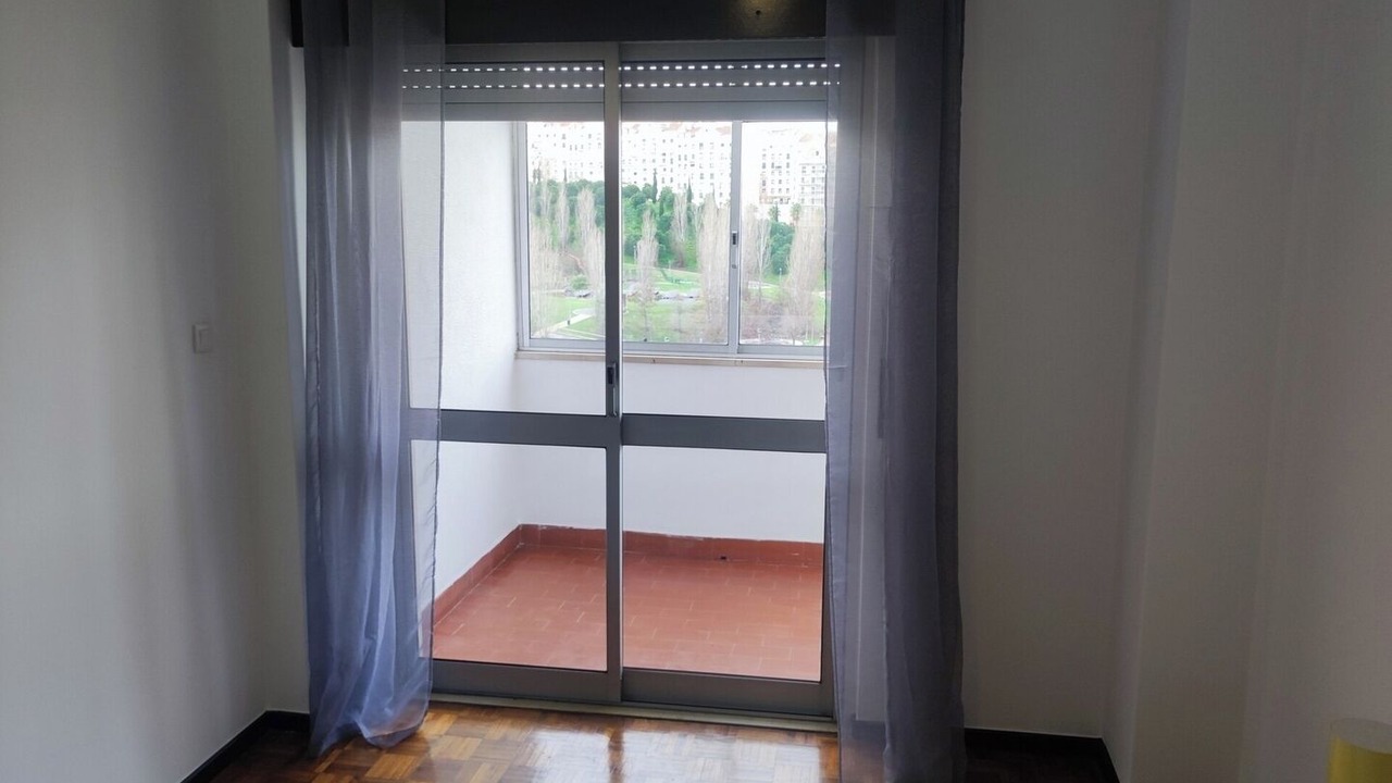 Photo of Bedroom in Alfragide