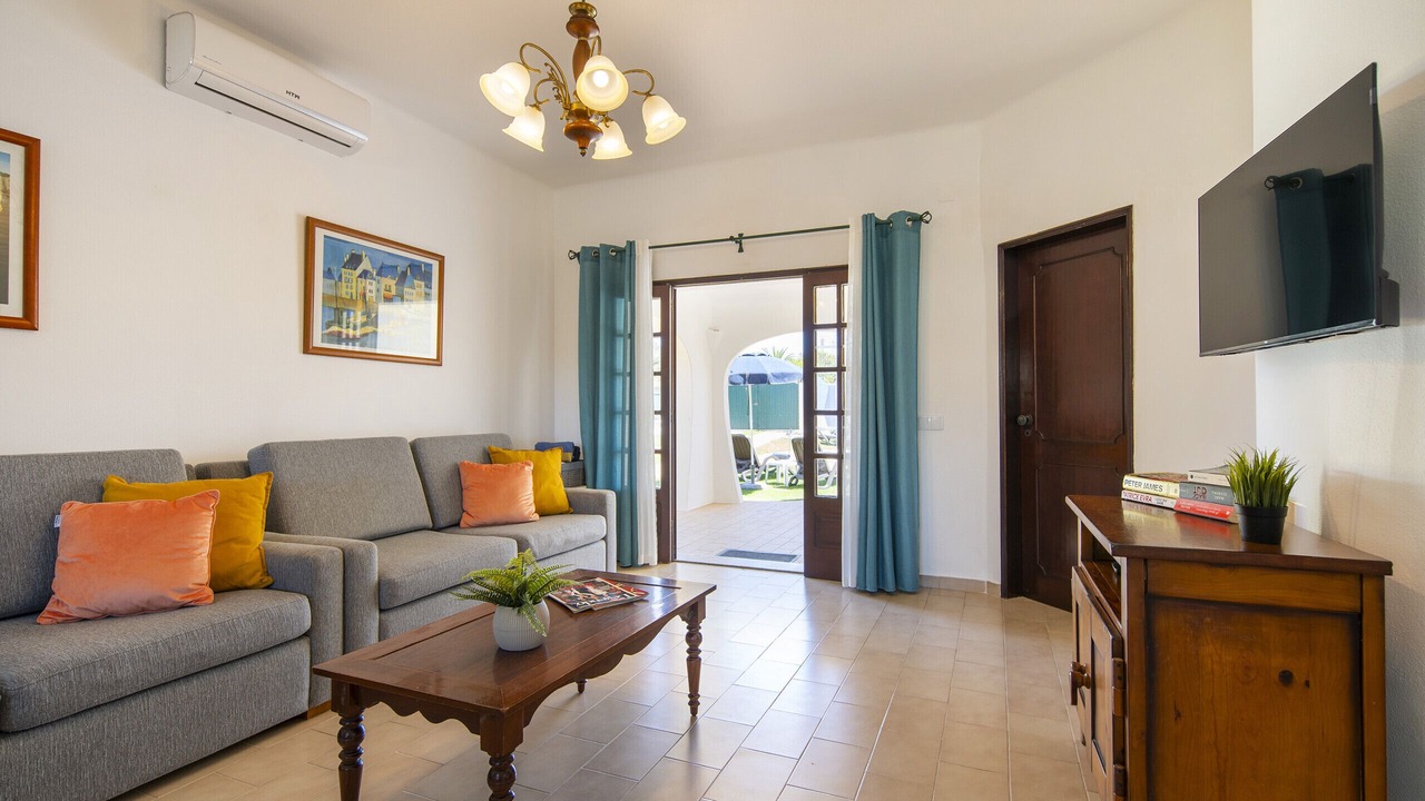 Photo of Livingroom in Patroves