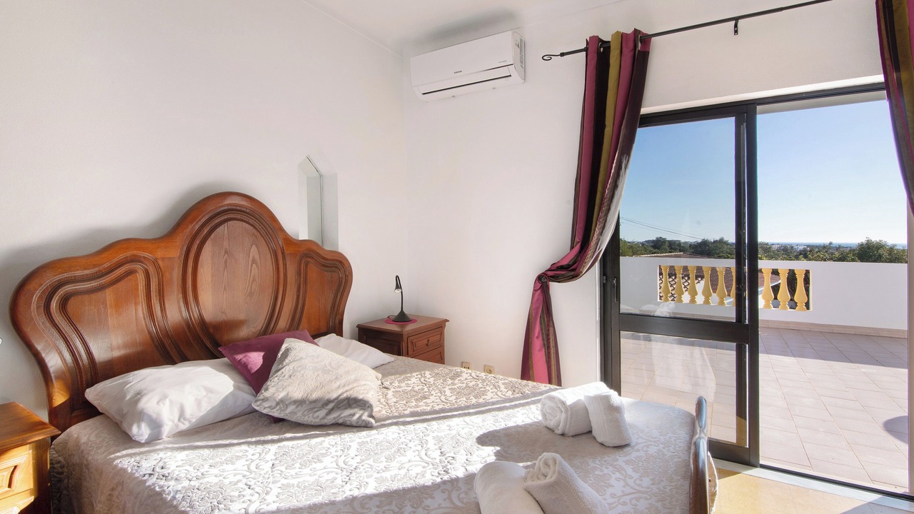 Photo of Bedroom in Vale de Parra