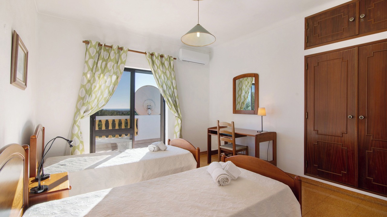 Photo of Bedroom in Vale de Parra