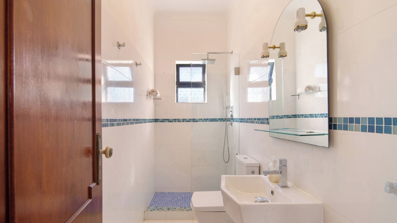 Photo of Bathroom in Vale de Parra