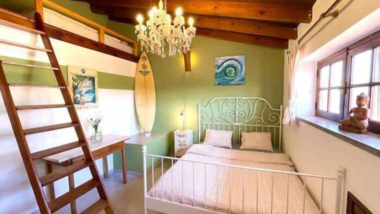 Photo of Bedroom in Atalaia