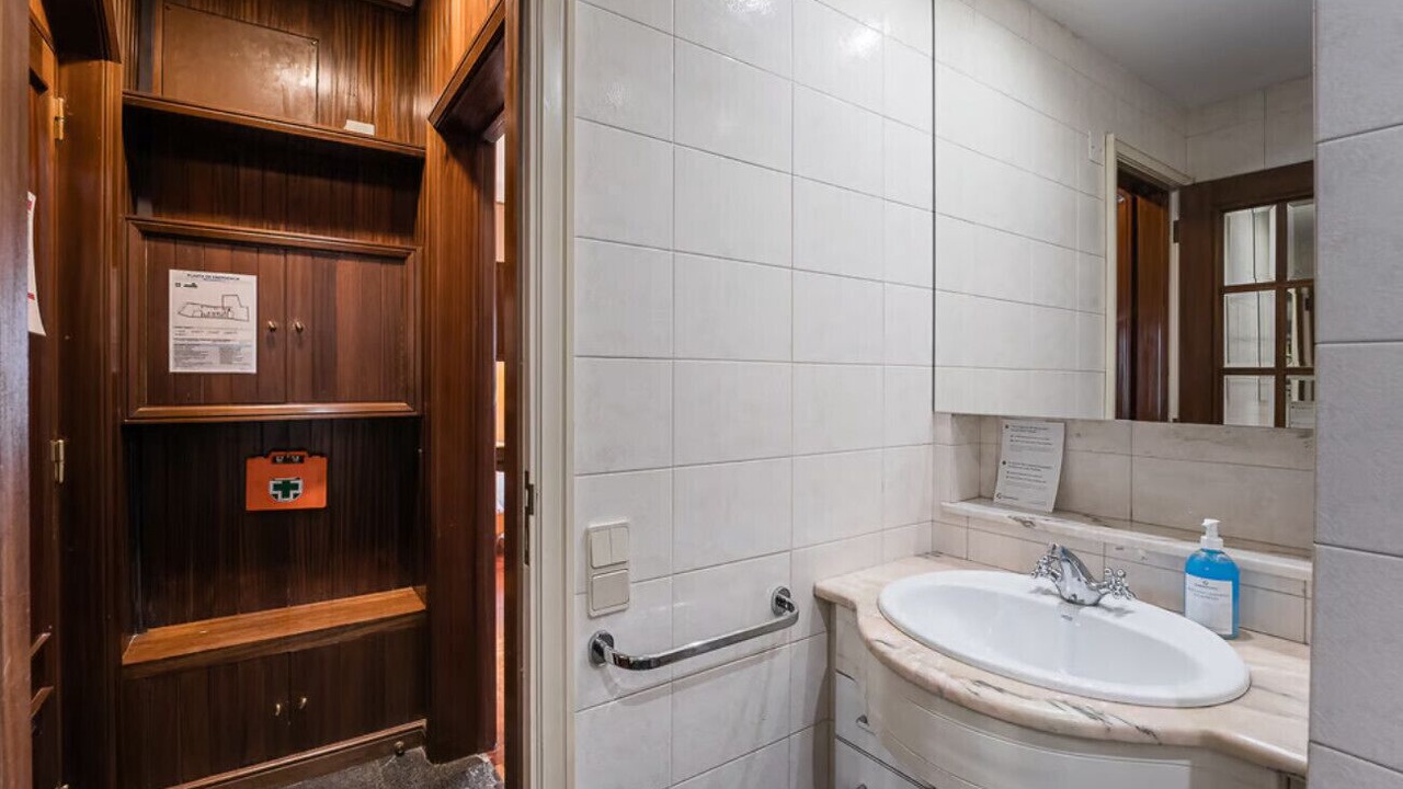 Photo of Bathroom in Centro / Baixa