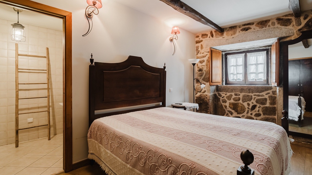 Photo of Bedroom in Montalegre