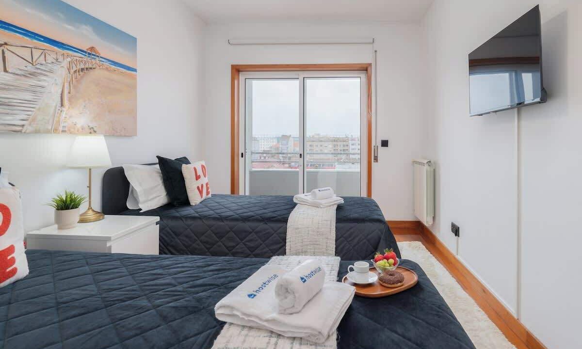 Photo of Bedroom in Leixões