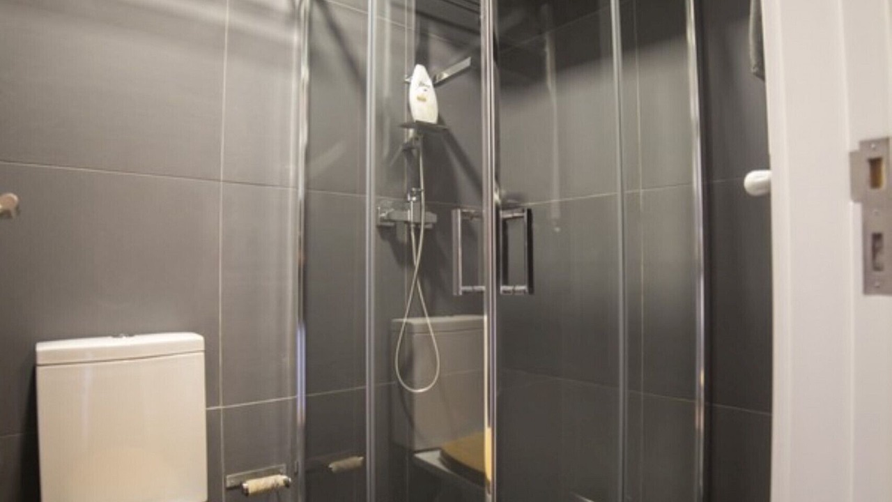 Photo of Bathroom in Casteloes
