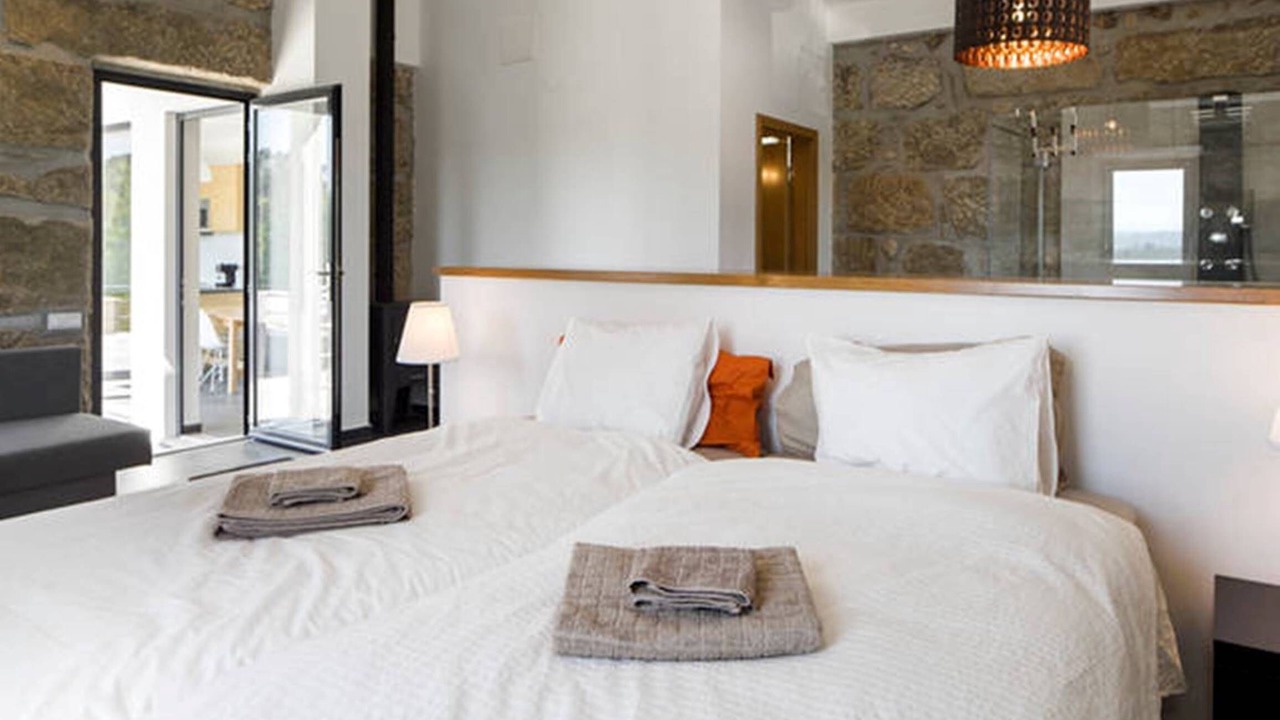 Photo of Bedroom in Tondela