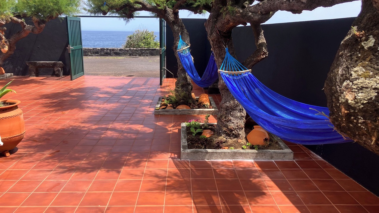 Photo of Patio Balcony in Praia do Norte