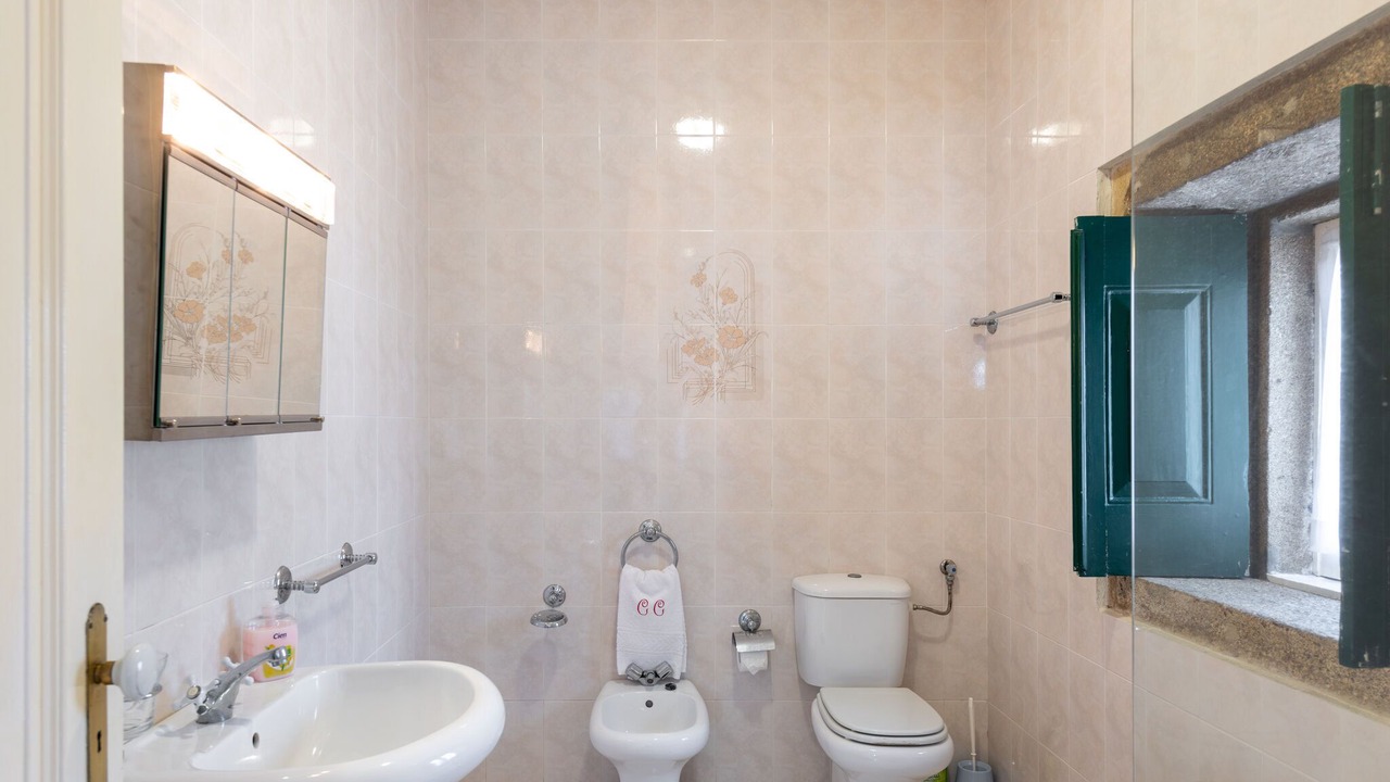 Photo of Bathroom in Ponte de Lima