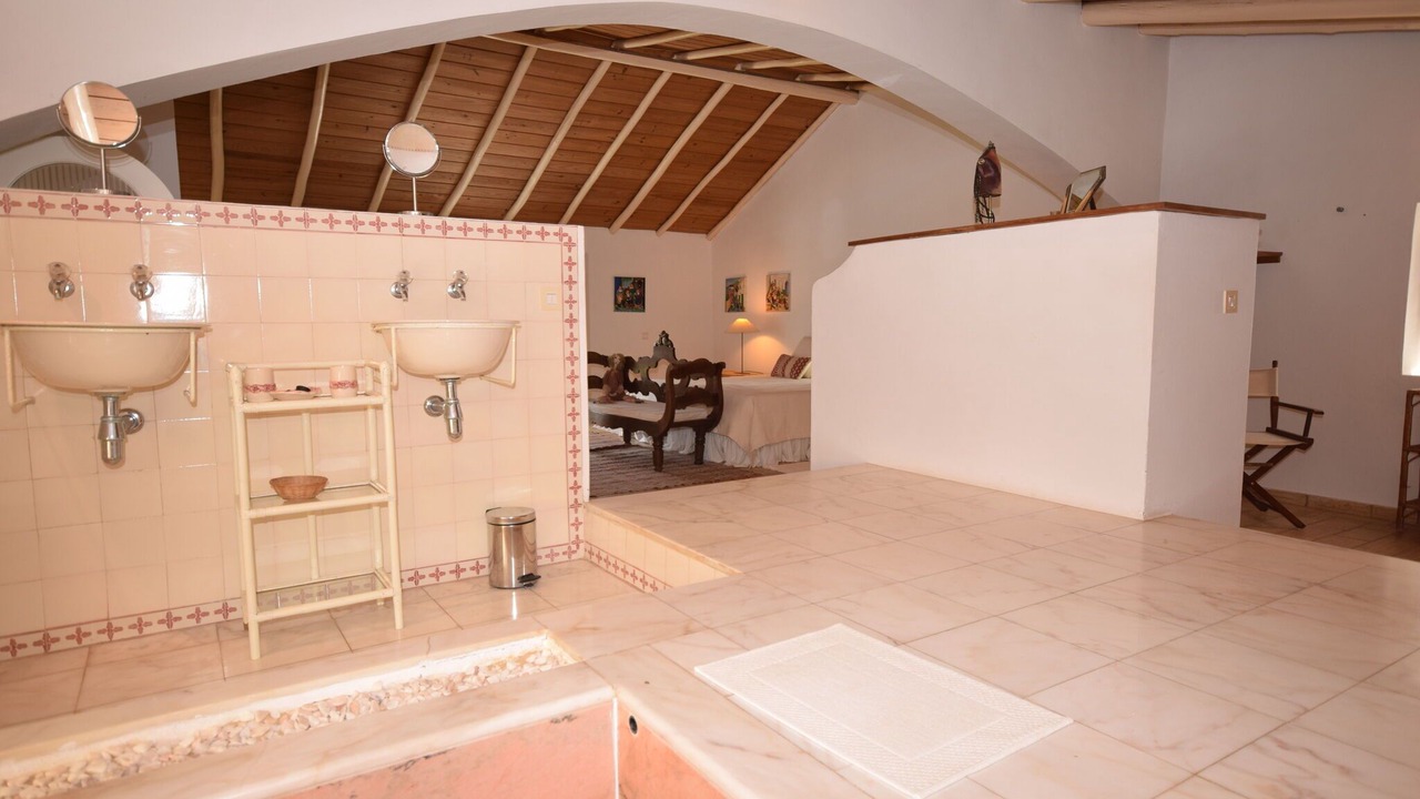 Photo of Bathroom in Alfarrobeira