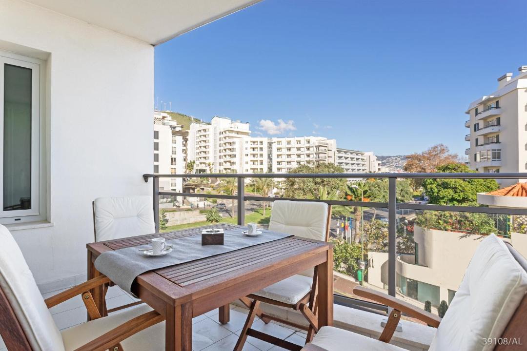 Photo of Patio Balcony in Sao Martinho