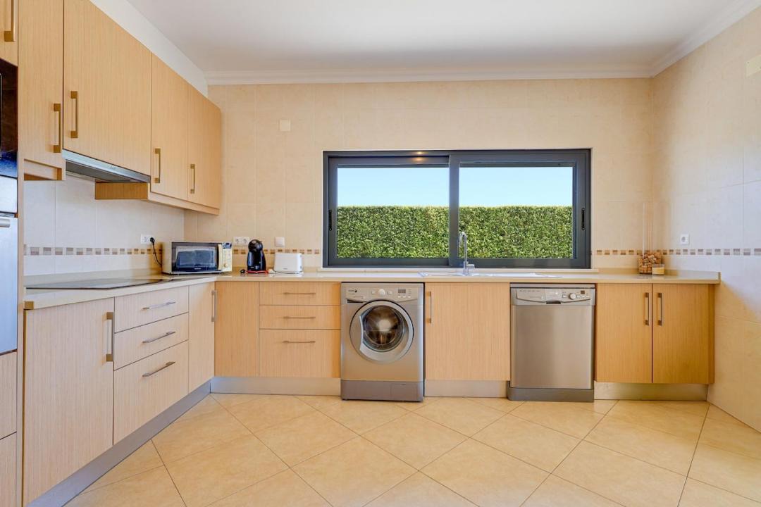 Photo of Kitchen in Monte Raposo