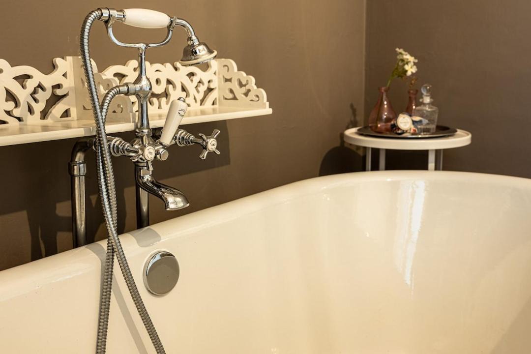 Photo of Bathroom in Paranhos