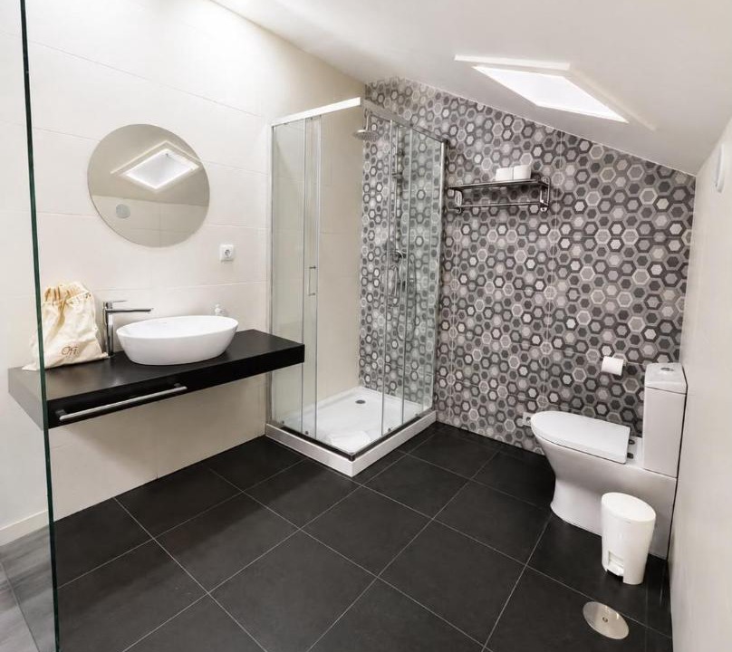 Photo of Bathroom in Gouveia