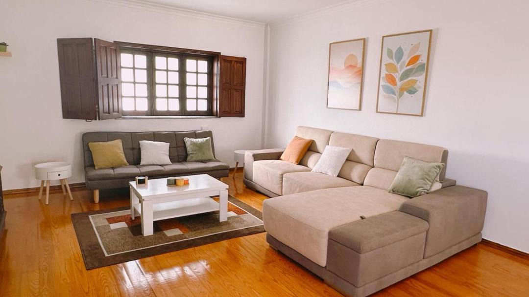 Photo of Livingroom in Tavarede