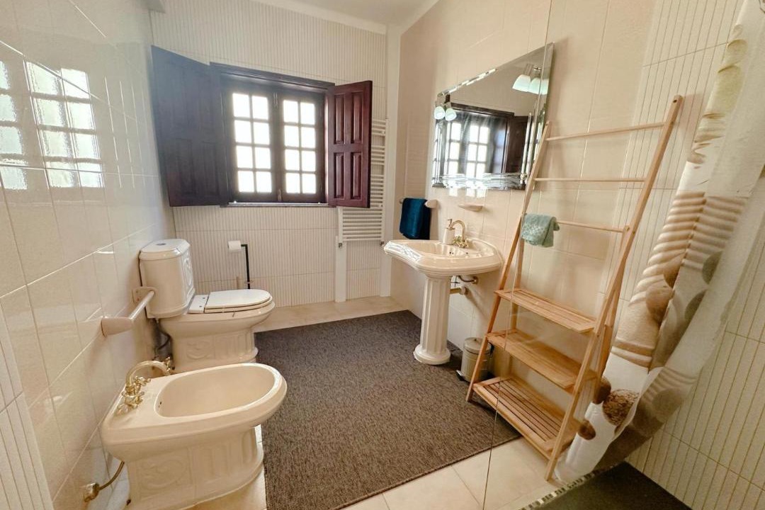 Photo of Bathroom in Tavarede