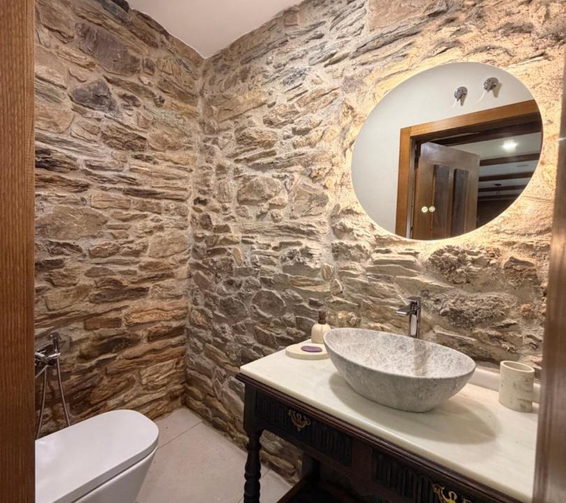 Photo of Bathroom in Vinhais
