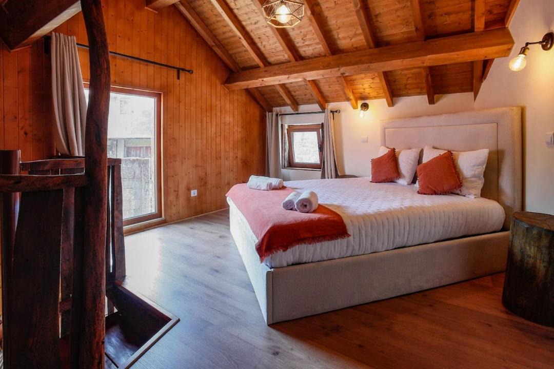 Photo of Bedroom in Melgaco