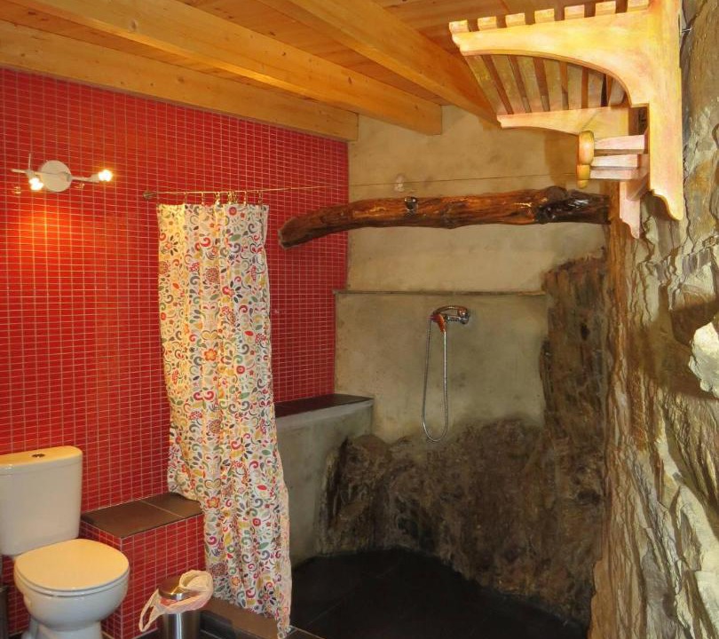 Photo of Bathroom in Proenca-a-Nova
