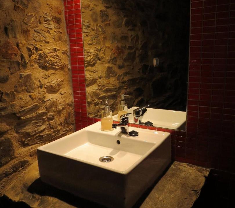 Photo of Bathroom in Proenca-a-Nova