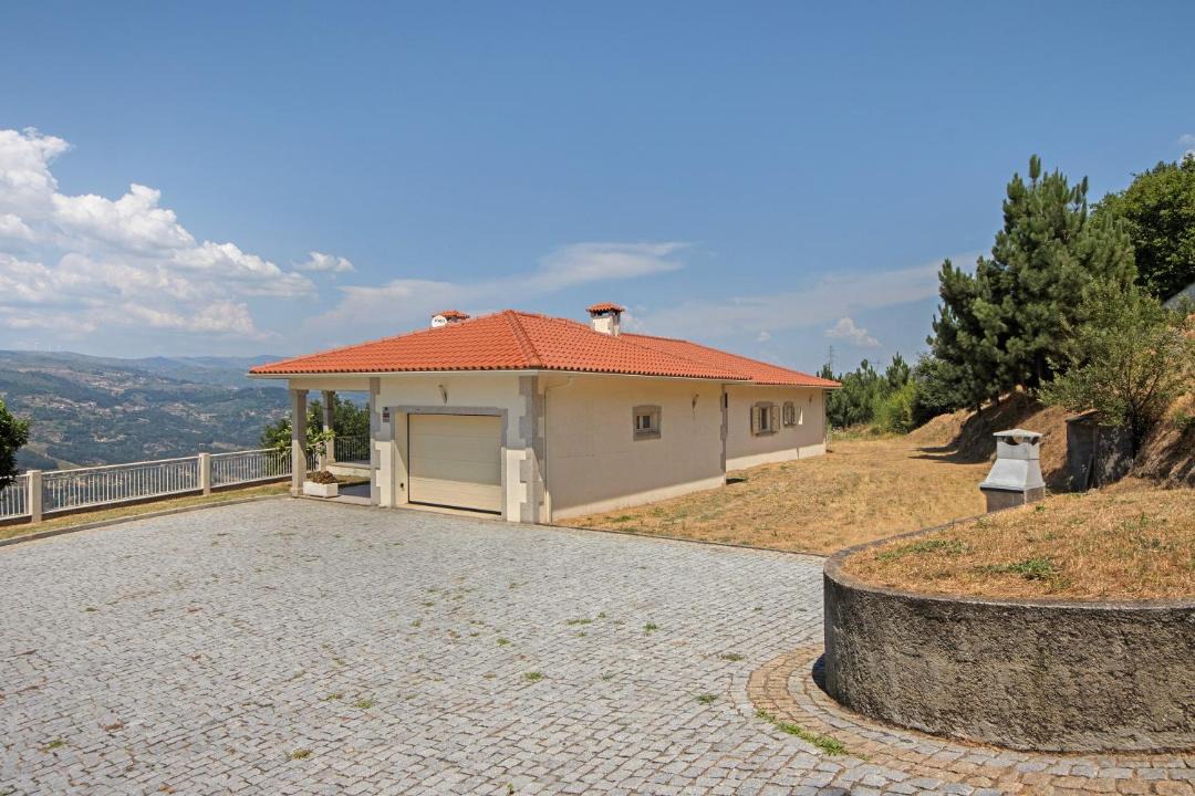 Photo of Others in Resende